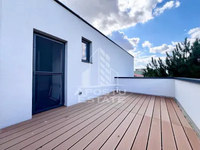 Casa de lux cu 5 camere, 4 bai, piscina privata , zona Aradului - foto 2