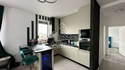Apartament de vanzare cu 3 camere, etajul intai, Dumbravita - foto 5