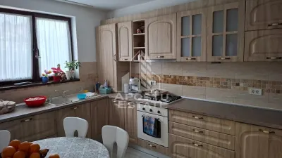 Duplex in Mosnita Noua situat in apropiere de drumul principal. - foto 10