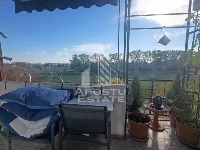Apartament 4 camere, decomandat, 3 dormitoare, 2 bai, zona Fratelia. - foto 10