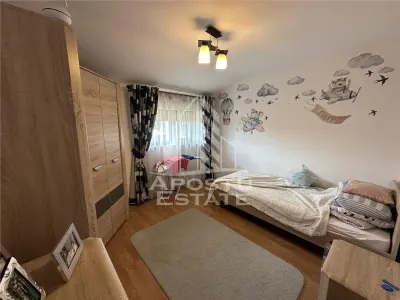 Duplex cu 4 camere si 2 bai complet mobilat si utilat in Giroc. - foto 24