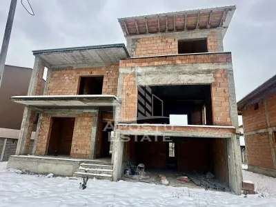 Casa individuala, la rosu, garaj incorporat, zona Eso din Giroc - Giroc