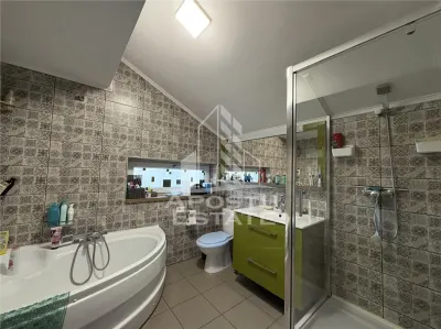 Casa cu sediu firma, atelier si apartament separat Mosnita Noua - foto 12