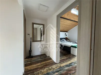 Casa cu sediu firma, atelier si apartament separat Mosnita Noua - foto 16