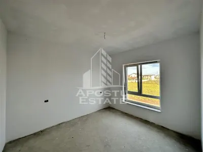 Jumatate de duplex cu 5 camere de vanzare, despartit, Dumbravita - foto 14