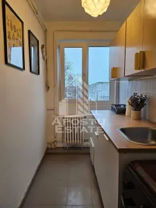 Apartament 2 camere , semidecomandat, 39mp utili, et.4/4, zona Dacia - foto 8