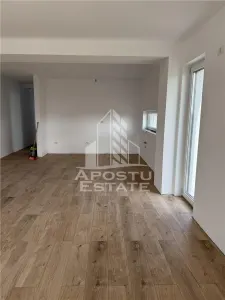 Duplex  modern despartit prin camera tehnica - foto 22