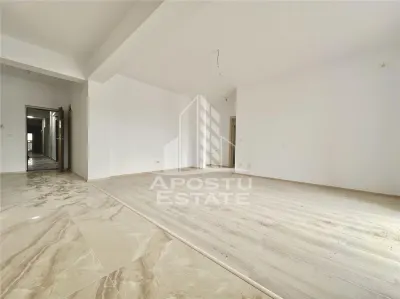 Apartament cu 2 camere etaj intermediar zona benzinariei Eso - foto 3