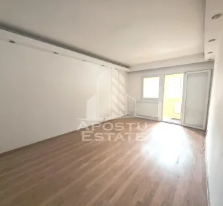 Apartament de vanzare cu 2 camere, decomandat, centrala proprie, Torontalului - foto 1