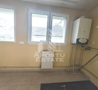 Apartament de vanzare cu 2 camere, decomandat, centrala proprie, Torontalului - foto 7