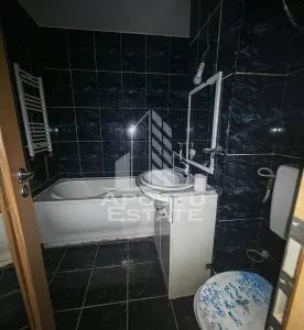 Apartament de vanzare cu 2 camere, decomandat, centrala proprie, Torontalului - foto 8