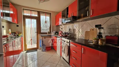 Vila de vanzare in Ghioroc - foto 6