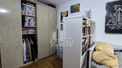 Apartament de vanzare cu 3 camere, mobilat si utilat, zona Bucovina - foto 16