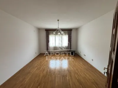 Vila unica, 520 utili, in inima judetului Caras-Severin - foto 13