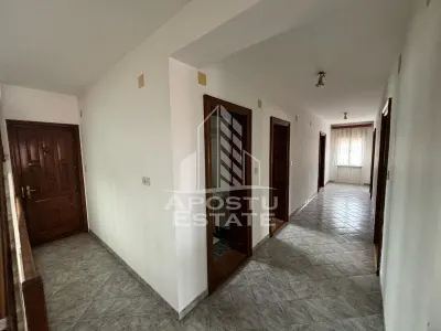 Vila unica, 520 utili, in inima judetului Caras-Severin - foto 19