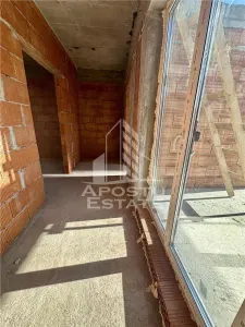 Casa individuala cu 4 camere, bucatarie inchisa, zona Planetelor - foto 14
