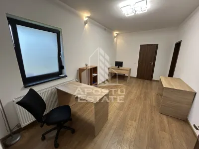 Casa pretabila birouri, 3 camere, Zona Cetatii Balta Verde - Timisoara