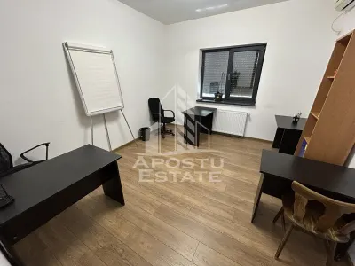 Casa pretabila birouri, 3 camere, Zona Cetatii Balta Verde - foto 2