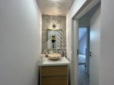 Casa 6 camere ideala pentru locuinta si afacere,zona Lunei - foto 24