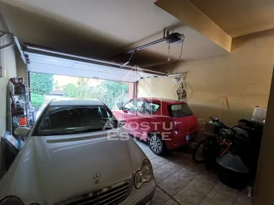 Casa Individuala impresionanta, curte bine amenajata, zona Semicentral - foto 14