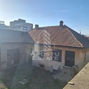 Casa individuala cu teren mare 843 mp,in zona Modern. - Timisoara