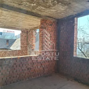Casa individuala cu teren mare 843 mp,in zona Modern. - foto 3