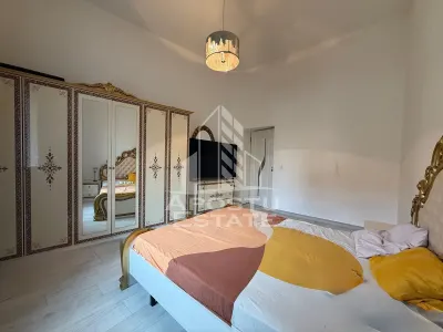 Apartament 2 camere,curte comuna,zona Lunei - foto 7