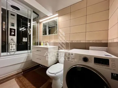 Apartament cu 5 camere pe doua nivele, zona Modern - foto 16