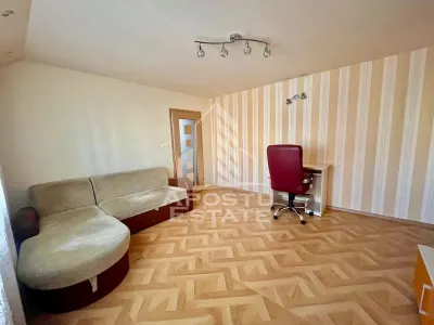 Apartament cu 3 camere, 2 bai, etaj intermediar, zona Aradului - foto 2