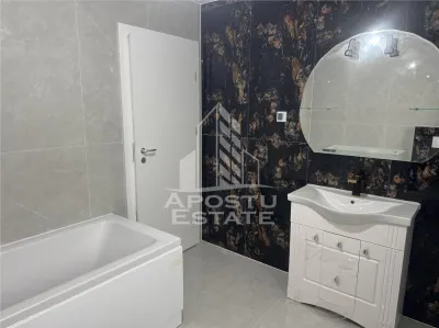 Duplex  despartit prin garaj si camera tehnica in Giarmata - foto 14