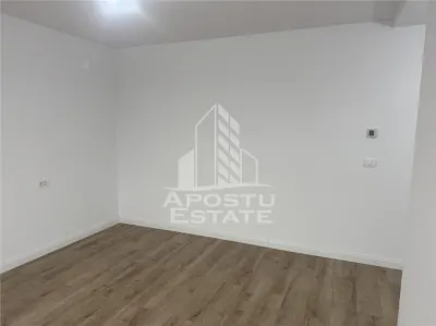 Duplex  despartit prin garaj si camera tehnica in Giarmata - foto 3