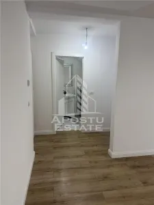 Duplex  despartit prin garaj si camera tehnica in Giarmata - foto 5