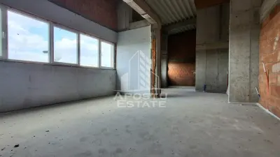 Penthouse la rosu 169 mpu, Vedere panoramica - foto 7