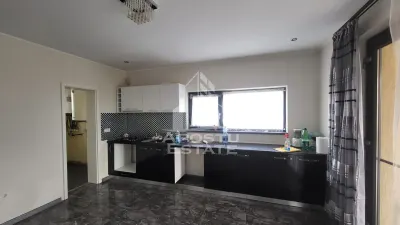 Casa individuala cu 4 camere,3 bai,Sacalaz - foto 2