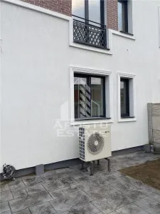 Duplex cu finisari de lux in cartier rezidential Remetea Mare,Bucovat - foto 12