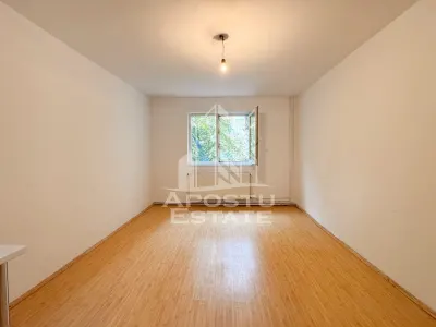 Garsoniera, 22mp, boxa, etajul 1, renovata,  zona Blascovici Timisoara - Timisoara