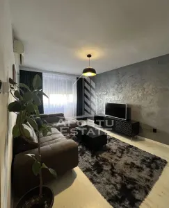 Apartament cu 3 camere ,zona Centrala - foto 1