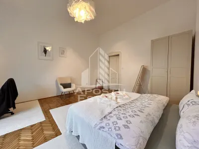 Apartament, spatios etaj 1, vedere in Piata Victoriei - foto 3