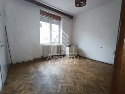 Casa individuala + garaj si anexa, oportunitate investitie, Sagului! - foto 6