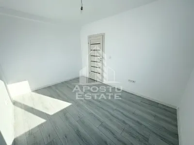 Apartament cu 2 camere decomandat bucatarie inchisa in zona Planetelor - foto 11