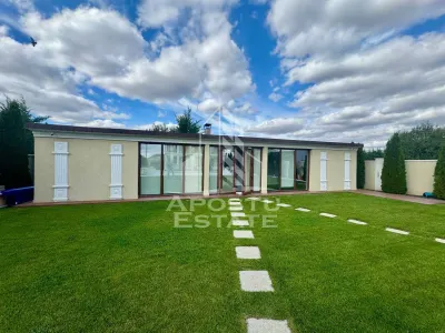 Vila de lux in Dumbravita - foto 5