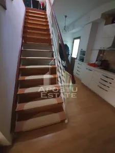 Apartament pe 4 camere, renovat complet la curte comuna in Balcescu - foto 6
