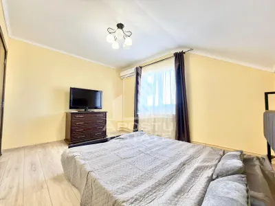 Casa individuala cu 5 camere si 3 bai mobilata in Giroc la asfalt - foto 18
