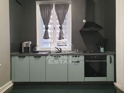 4 camere ultracentral, 132 mp + 2 terase complet renovat in Timisoara - foto 10