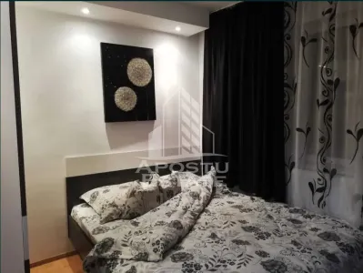 Garsoniera, etaj 1, bloc anvelopat, zona UMT - Timisoara