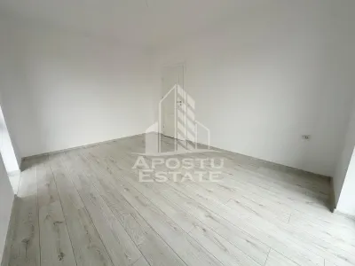 Apartamente cu 2 camere disponibile imediat la intrare in Giroc - foto 3