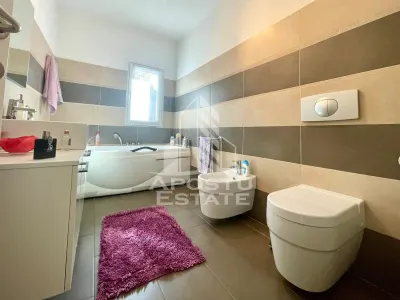 Vila cu terasa si piscina in Zadareni - foto 16