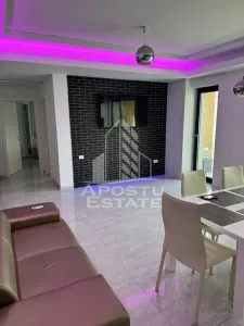 Apartament cu 2 camere,semidecomandat,conf1, bloc nou, Giroc,zona Lidl - Giroc