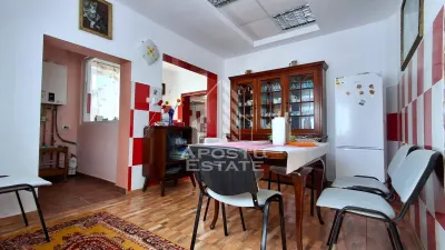 Casa de vanzare in Ineu formata din 2 cladiri - foto 24