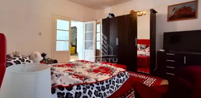 Casa de vanzare in Ineu formata din 2 cladiri - foto 10